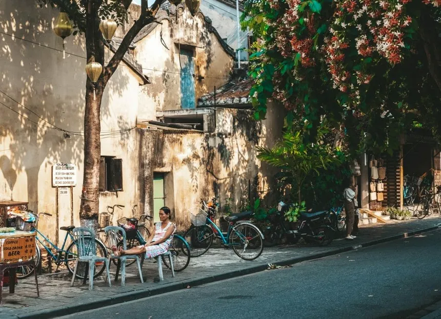 what is hoi an famous for