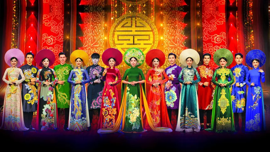 ao dai show da nang
