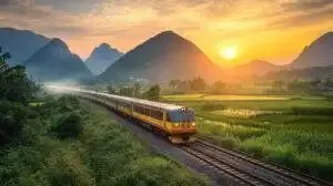 hai van pass train