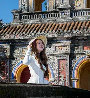 hue boat tour