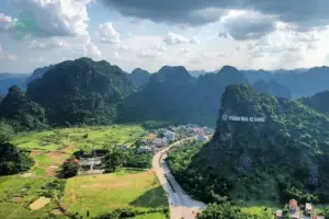 king kong tour by private car phong nha private car 4
