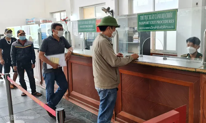 lao bao border