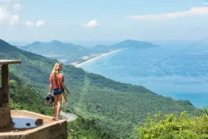 motorbike trip over the hai van pass vietnam val wheatley 800x534