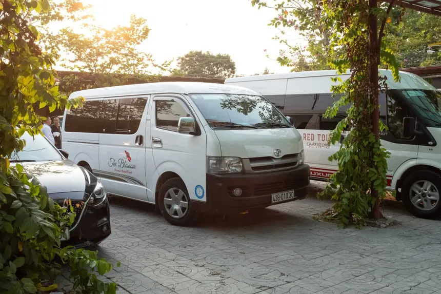 shuttle bus danang to ba na hills