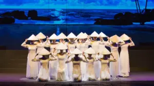 show dien da nang quyen ru 19h30 20h40 hang ngay 04 1