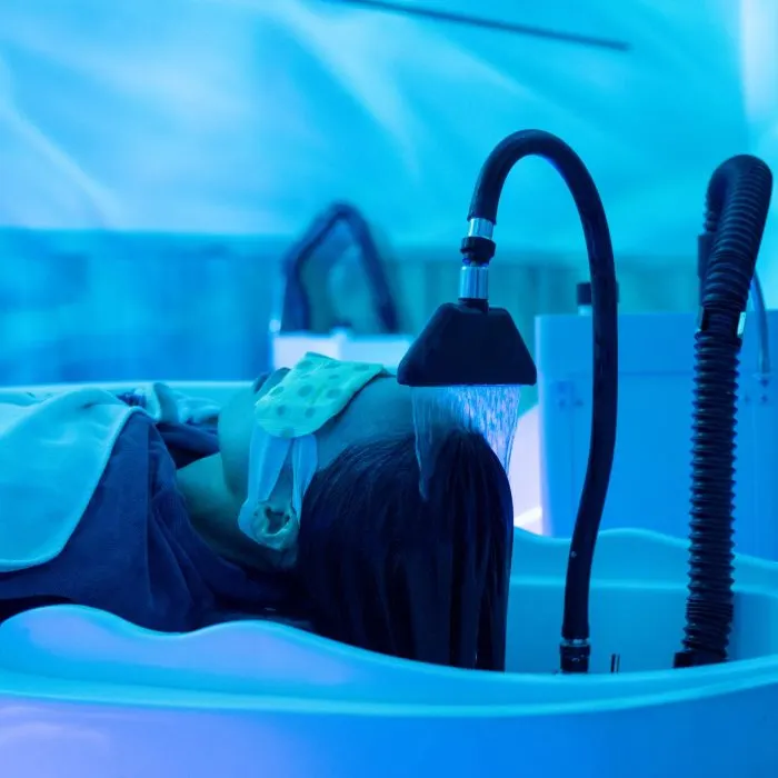 The Ultimate Guide to Hair Wash and Scalp Massage Services in Da Nang with Ovuigo 3 hair wash and massage