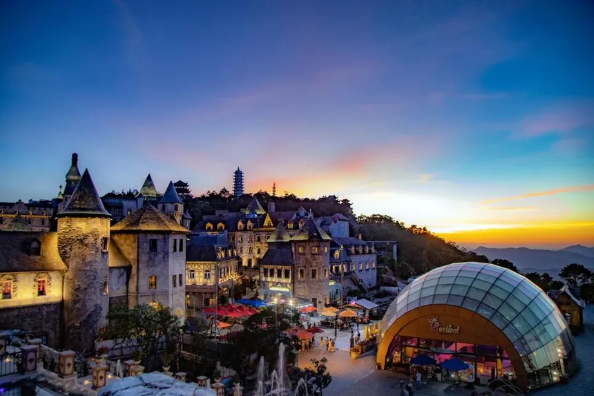 ba na hills sunset