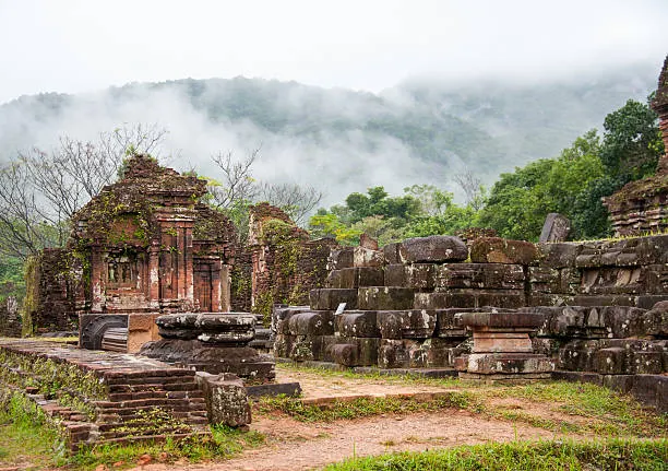 how to get to my son from da nang