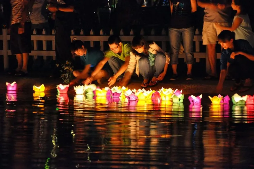 lantern festival da nang