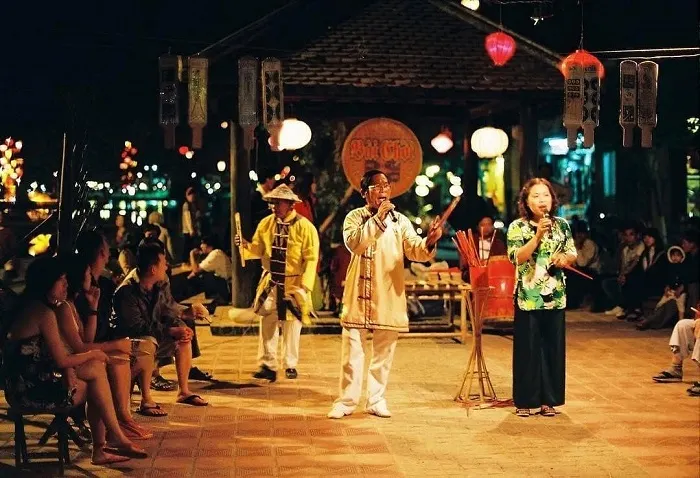 Ultimate Guide to Hoi An Night Market: What to See, Eat & Enjoy in 2025 1 hoi an night market