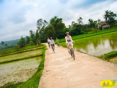 Ultimate Guide to Hoi An Ancient Town: Top Attractions, Practical Tips, and Local Experiences 2 balade velo francophone hoi an my son