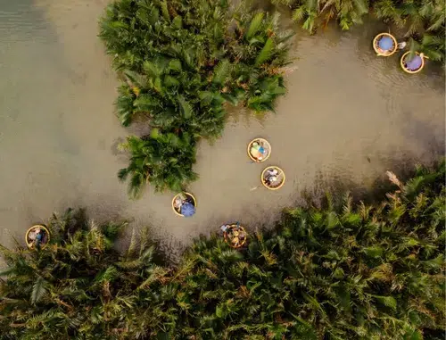 Where to Eat the Best Cao Lau in Hoi An: A Local’s Guide to Authentic Noodle Experiences 5 best cao lau in hoi an