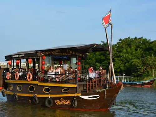 Hoi An River Cruise Experiences: The Ultimate Guide to Thu Bon River Journeys in Vietnam 2 hoi an cruise