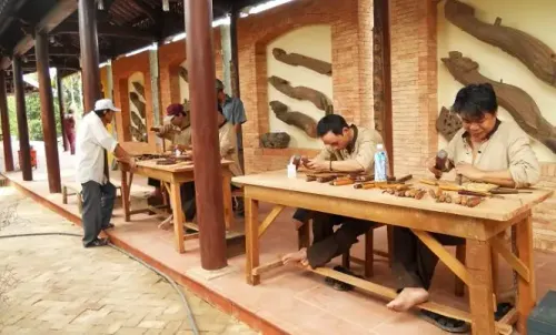 Discover Kim Bong Carpentry Village: Hoi An’s Artisan Heritage & Woodworking Legacy 1 carpentry village hoi an