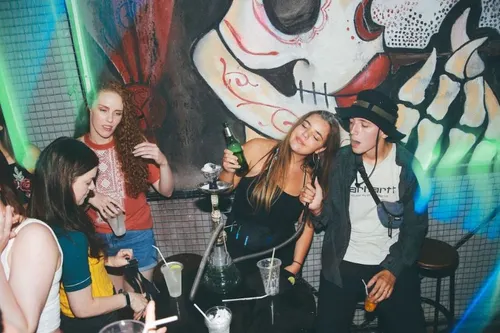 Top Girlie Bars in Hoi An: The Complete Guide to Nightlife & Entertainment 1 hoi an girlie bars