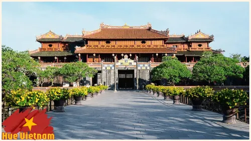 La Vela Hue Hotel: Luxury Stay on the Perfume River in Hue City 4 la vela hue hotel