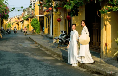 Hoi An Ancient Town: Experience the Heritage, History & Culture of Old Town Vietnam 3 hoi an is famous its old street