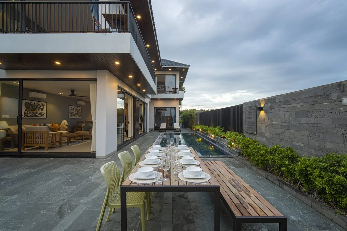 Accessible Travel in Da Nang & Hoi An: Tips for All Visitors 2026 1 The Hola 1 pool — enjoy Hoi An during the best weather months
